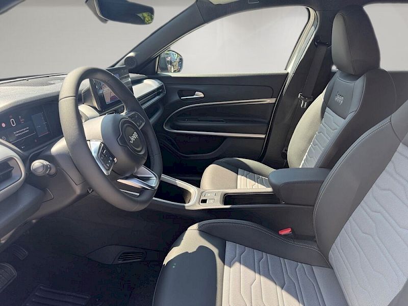 Jeep Avenger Overland Mild-Hybrid 4xe