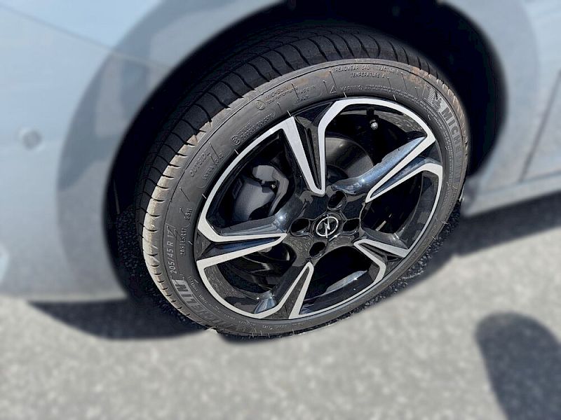 Opel Corsa 1,2 Hybrid GS Aut.