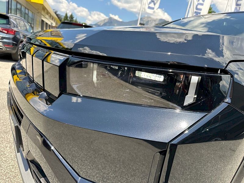 Jeep Compass 1.2 eDCT First Edition