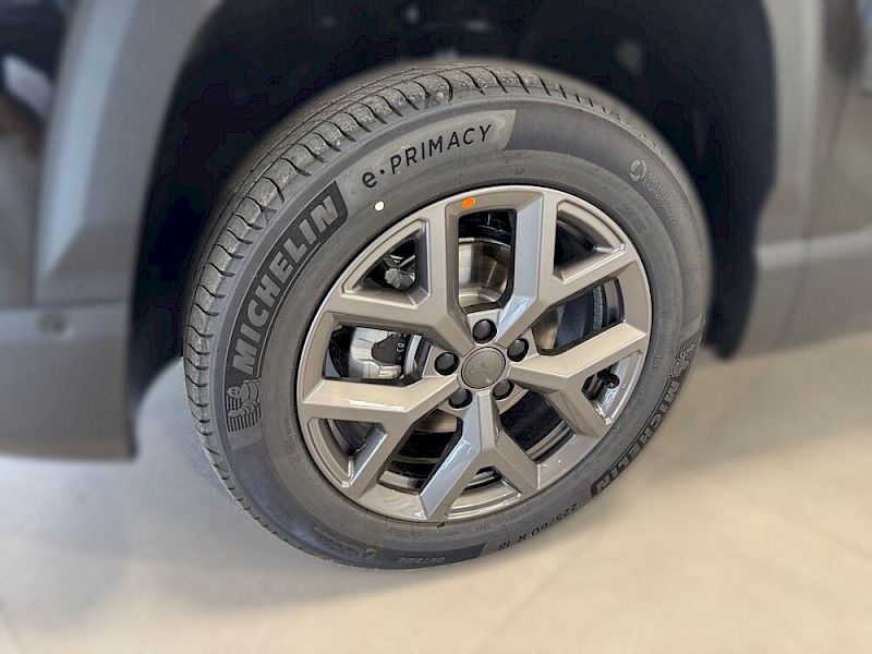 Jeep Compass 1.2 eDCT First Edition